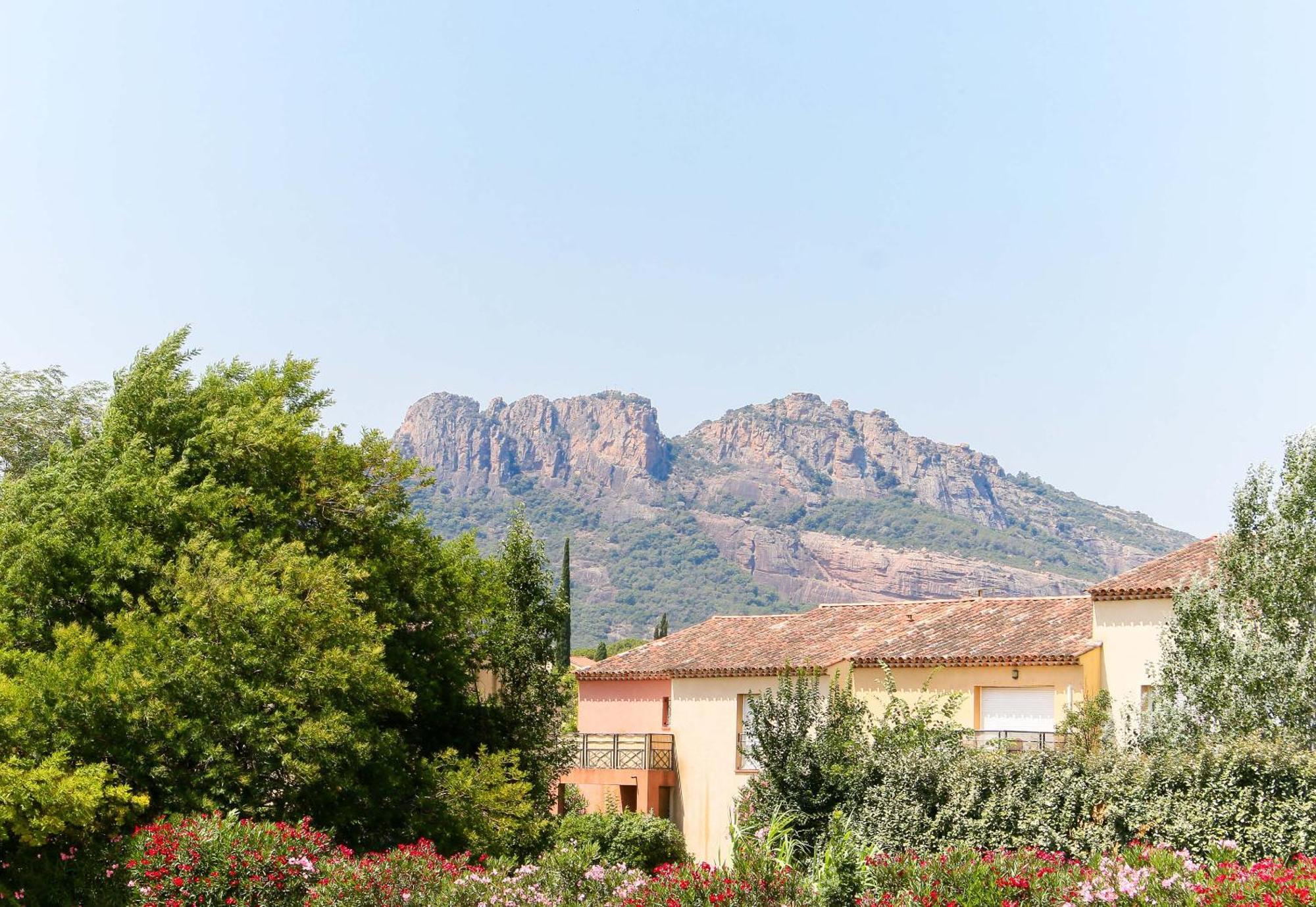 B&B Hotel Frejus Roquebrune-Sur-Argens Eksteriør billede