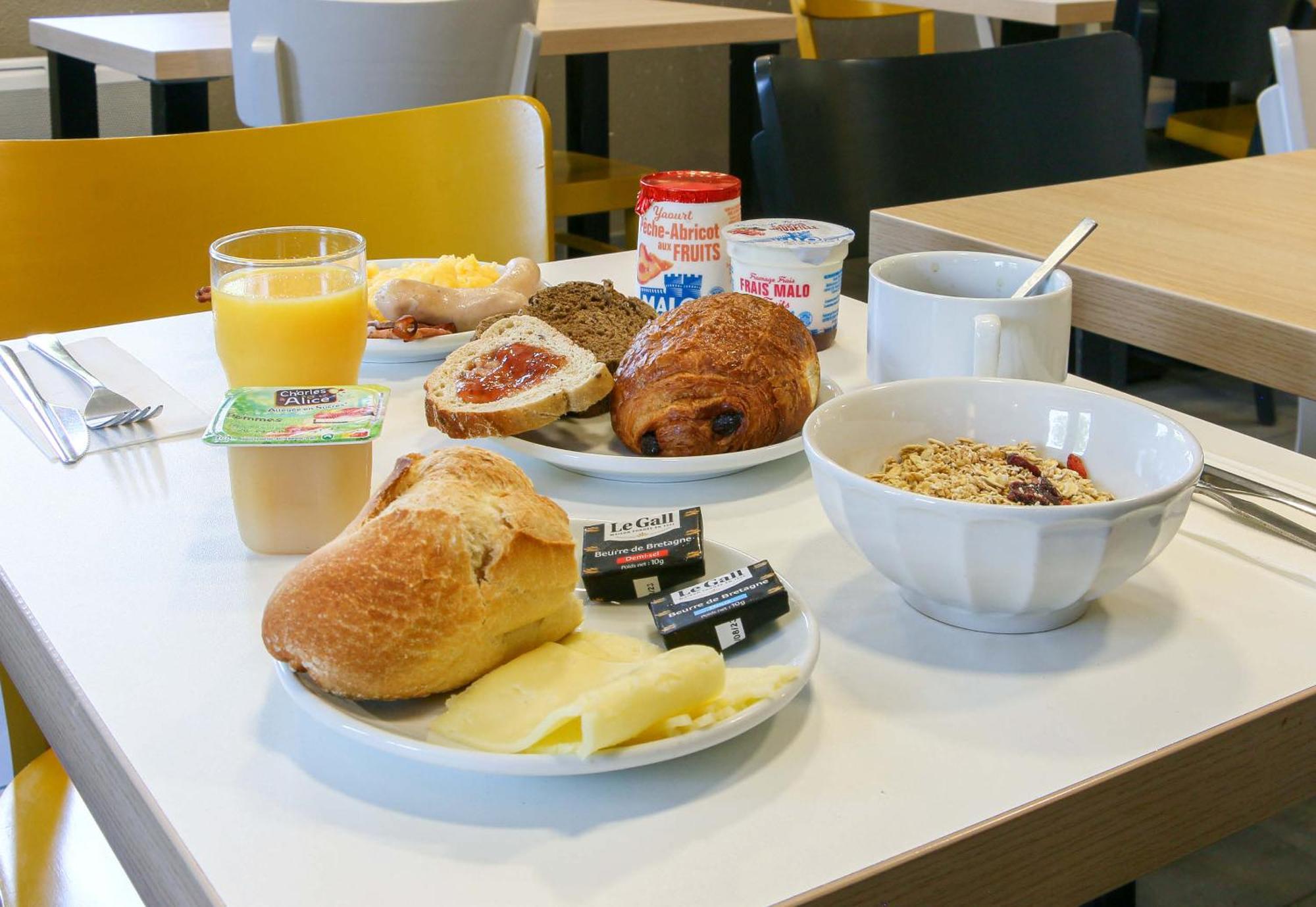B&B Hotel Frejus Roquebrune-Sur-Argens Eksteriør billede