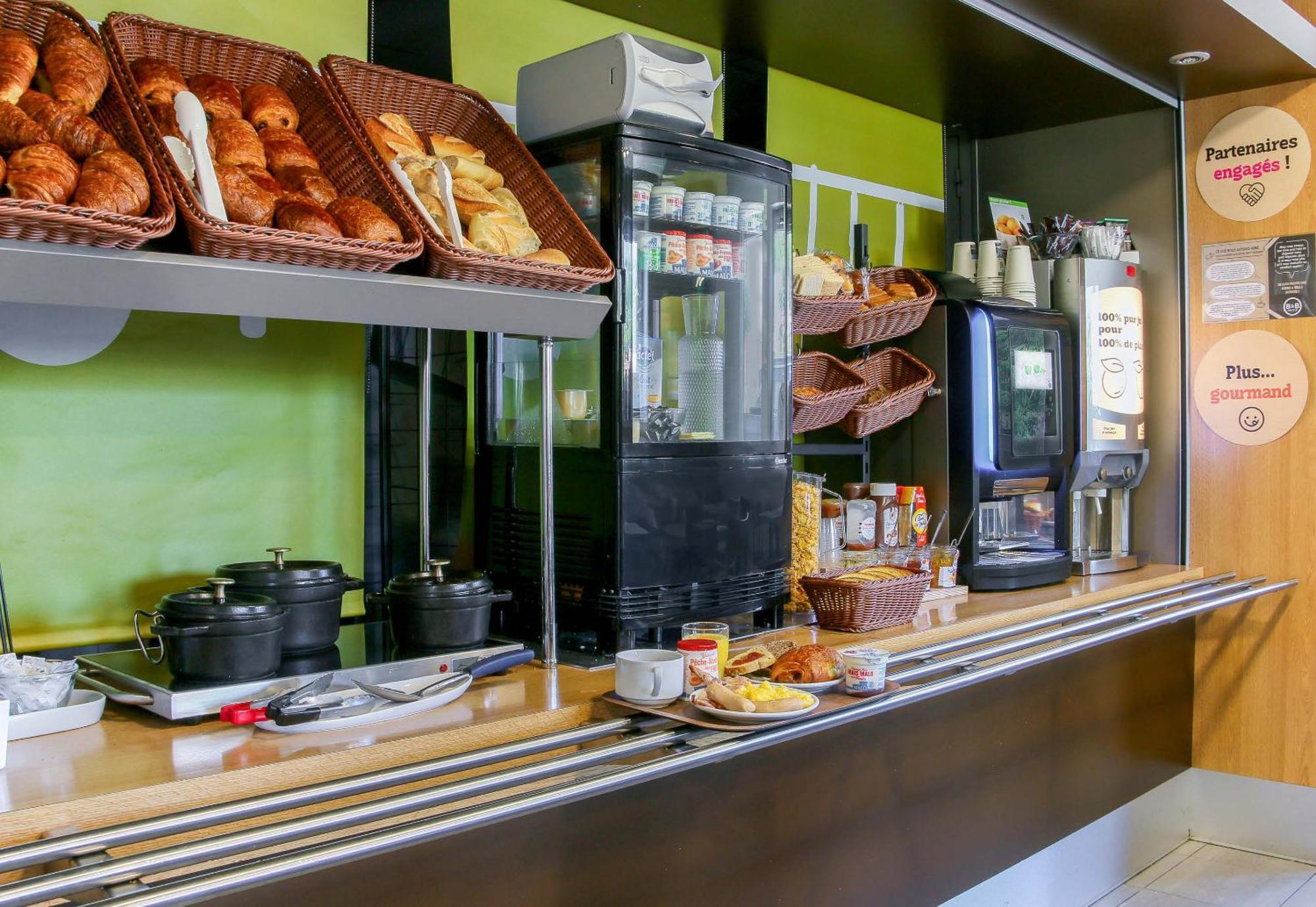 B&B Hotel Frejus Roquebrune-Sur-Argens Eksteriør billede
