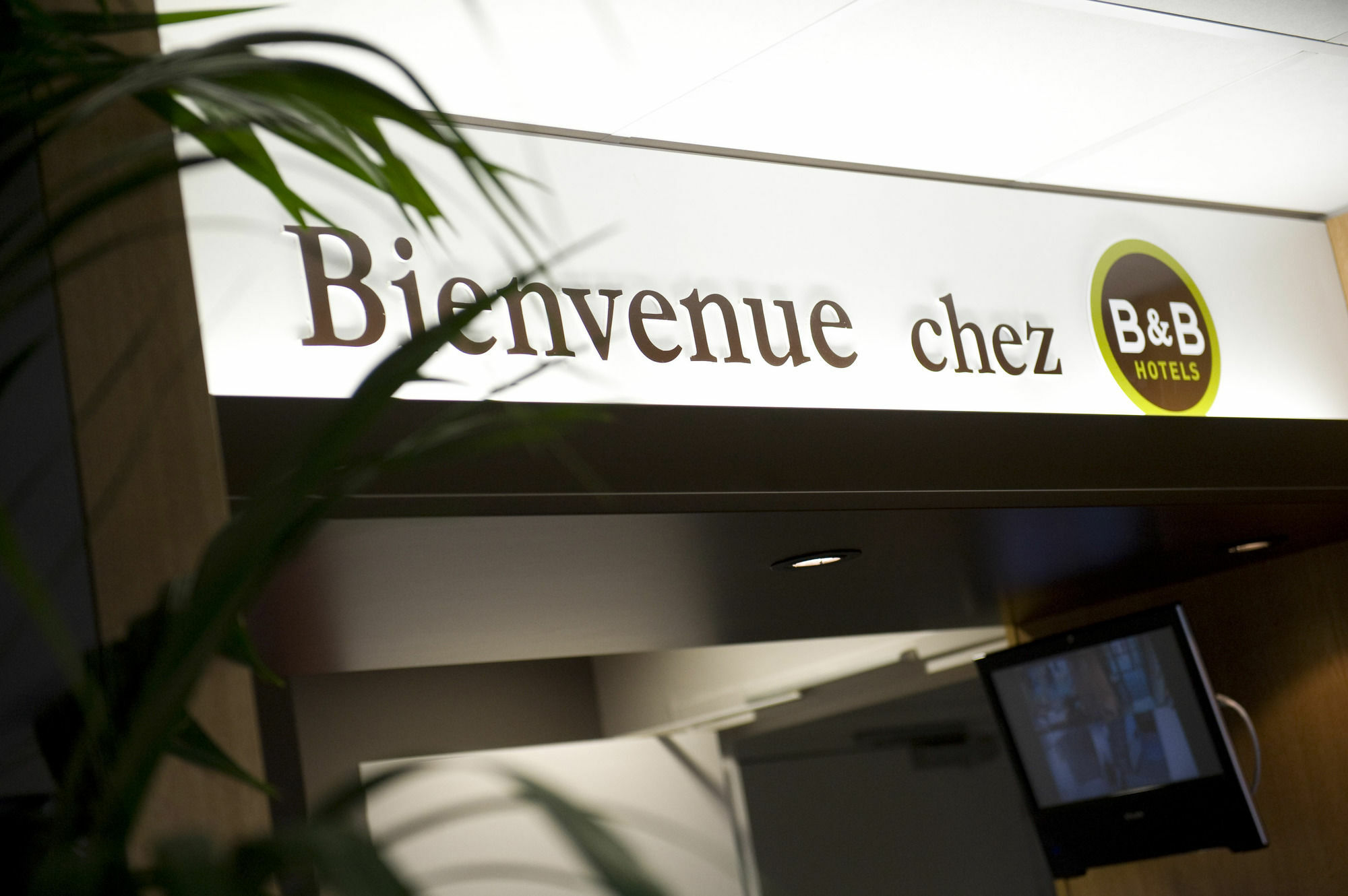 B&B Hotel Frejus Roquebrune-Sur-Argens Eksteriør billede